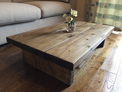 New Forest Rustic Furniture, Solid Rustic Handmade Pine coffee table, finished in a Chunky Country Oak (Medium Oak, 100cm x 40cm x 25cm)