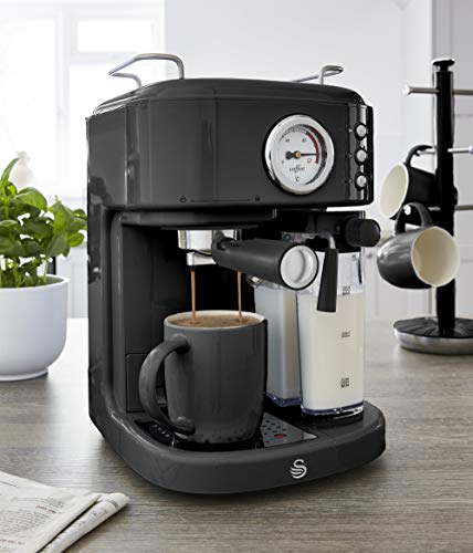 Swan, Swan Retro One Touch Espresso Machine, Black, 15 Bars of Pressure, Milk Frothing Steamer, 1.7L Tank, Retro style, SK22150BN, espresso maker