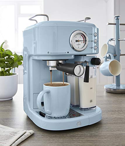 Swan, Swan Retro One Touch Espresso Machine, Blue, 15 Bars of Pressure, Milk Frothing Steamer, 1.7L Tank, Retro style, SK22150BLN, espresso maker